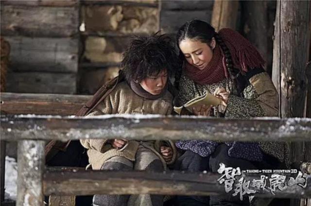 云开体育官网-【冬奥·人物】为了北京冬奥 苏翊鸣从片场回到雪场